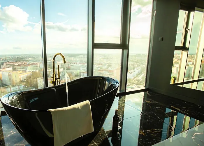 Wanna Na 20 Pietrze, View, Hanza Tower Szczecin